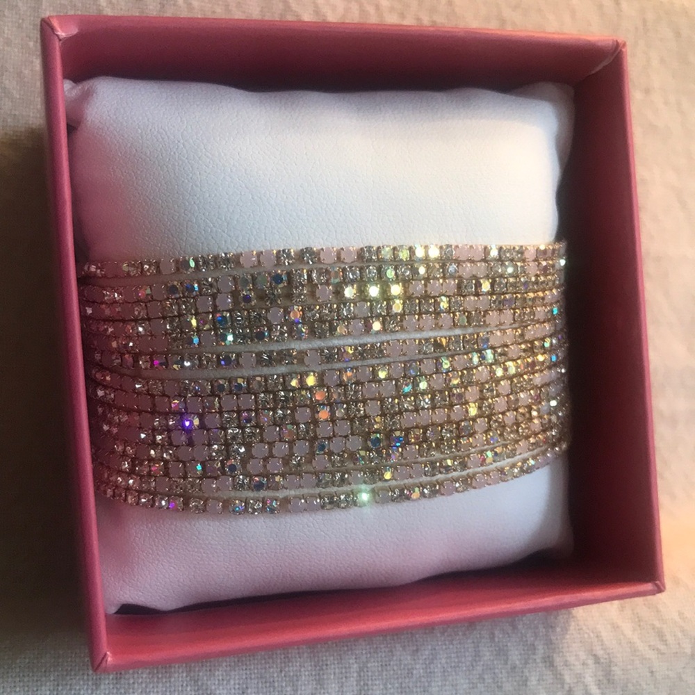 NIB * Multi Strand Stretch Metal and Mini Crystal Bracelet Set.